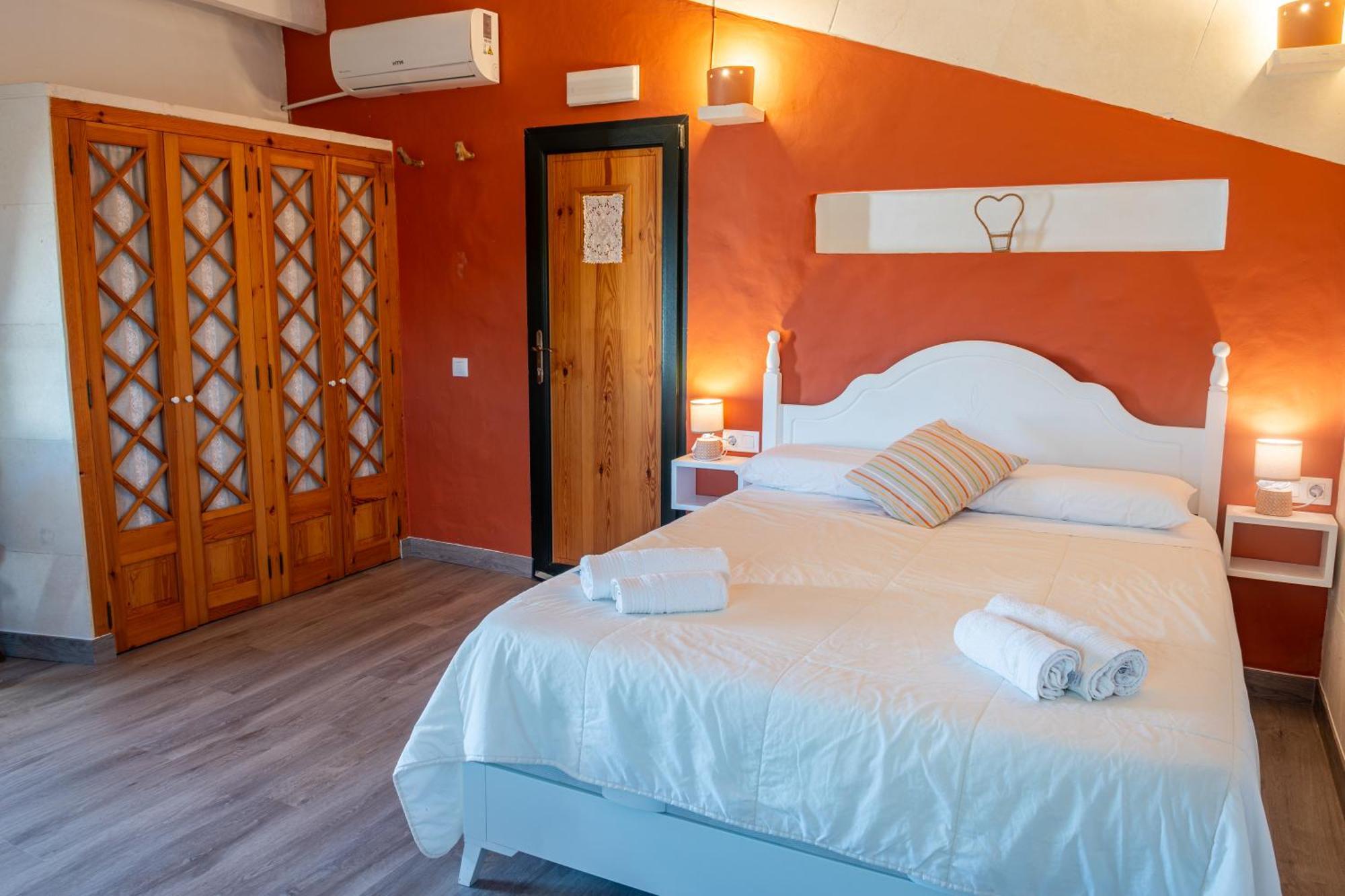 Turismo Rural Biniati Des Pi Sant Lluis Room photo