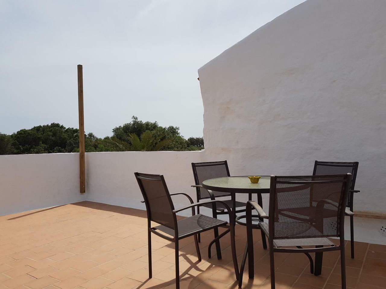 Turismo Rural Biniati Des Pi Sant Lluis Exterior photo